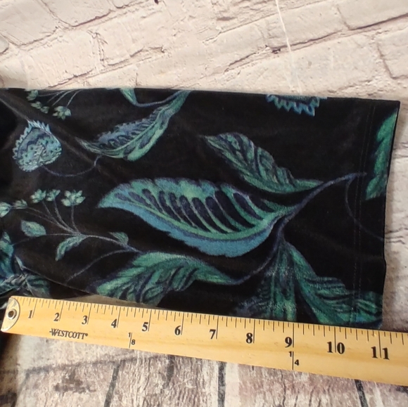 Catherines Black Jewel Velvet Art to Wear 3/4 Sleeve Top 4X - Picture 12 of 12